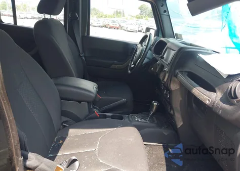 2017 Jeep Wrangler Unlimited Sport 4X4 from USA, damaged, VIN 1C4BJWDG7HL536793